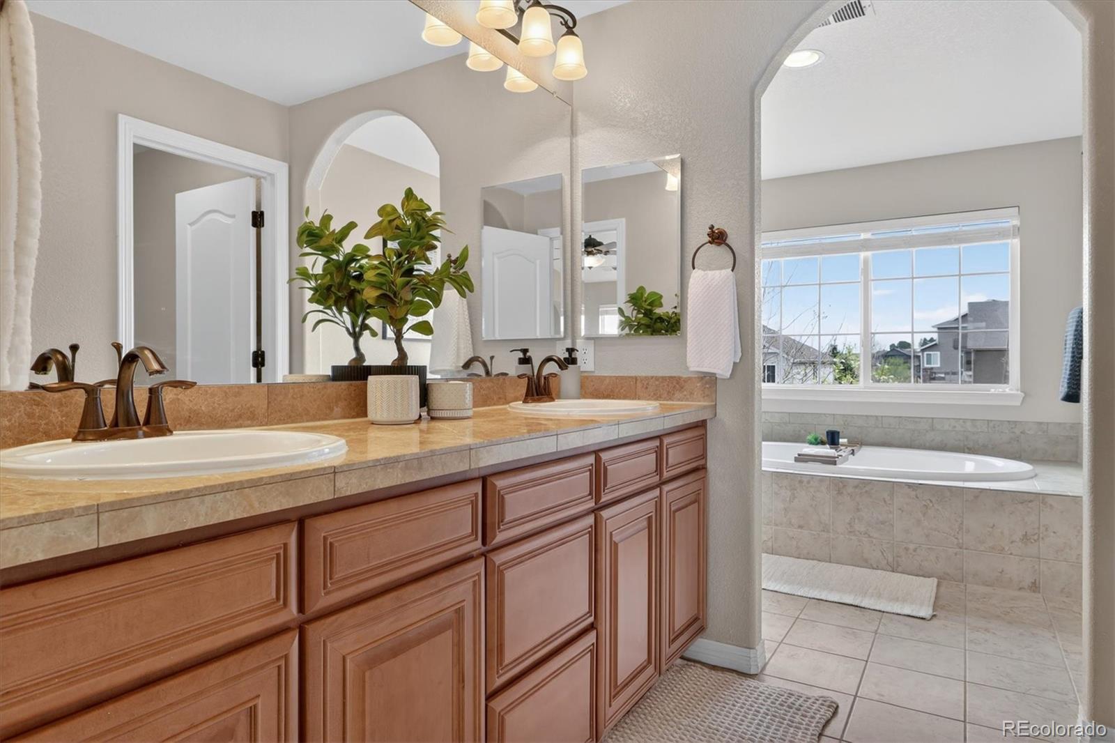 2565 Red Hawk Ridge Drive Castle Rock, CO 80109 - Photo 25 of 50