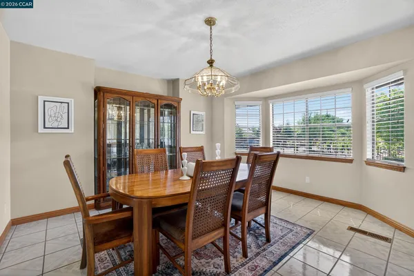 $1,385,000 | 139 Loren Lane, Oakley, CA 94561