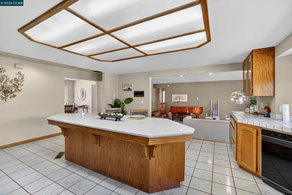 $1,385,000 | 139 Loren Lane, Oakley, CA 94561