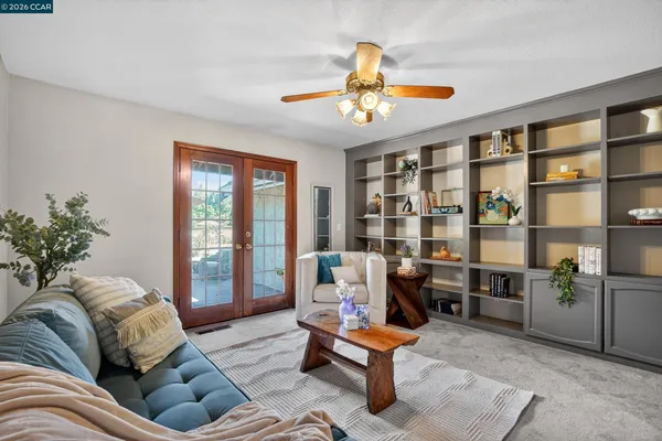 $1,385,000 | 139 Loren Lane, Oakley, CA 94561