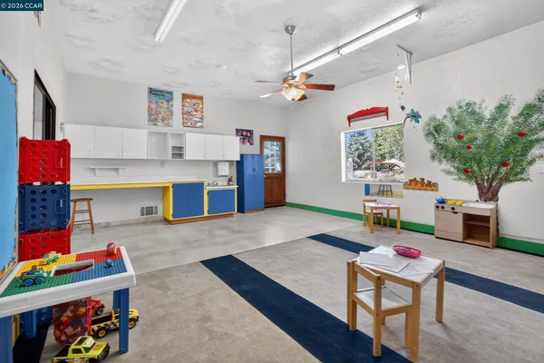 $1,385,000 | 139 Loren Lane, Oakley, CA 94561