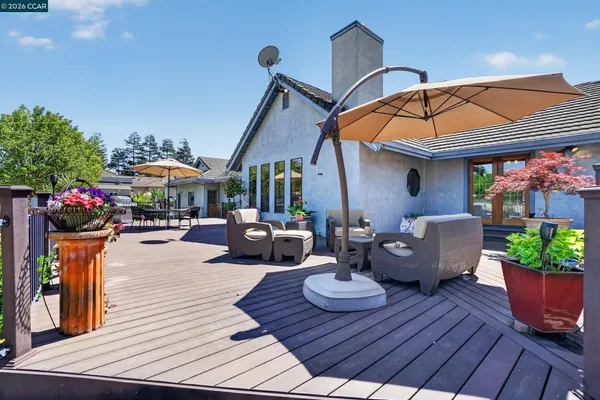 $1,385,000 | 139 Loren Lane, Oakley, CA 94561