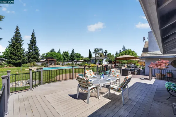 $1,385,000 | 139 Loren Lane, Oakley, CA 94561