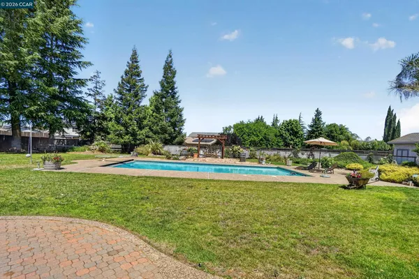 $1,385,000 | 139 Loren Lane, Oakley, CA 94561