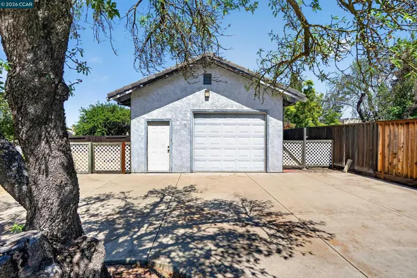 $1,385,000 | 139 Loren Lane, Oakley, CA 94561