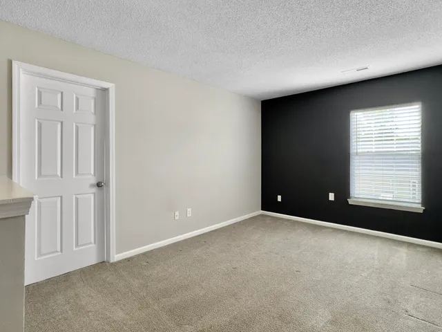 $2,300 | 128 Barley Street, Goose Creek, SC 29445