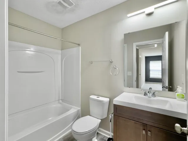 $2,300 | 128 Barley Street, Goose Creek, SC 29445