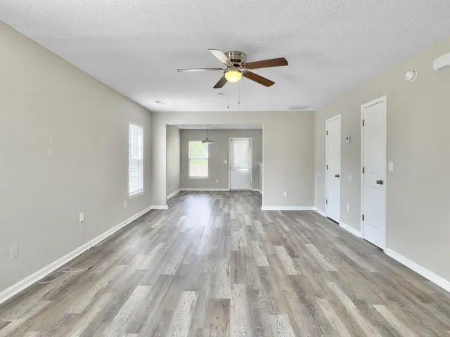 $2,300 | 128 Barley Street, Goose Creek, SC 29445