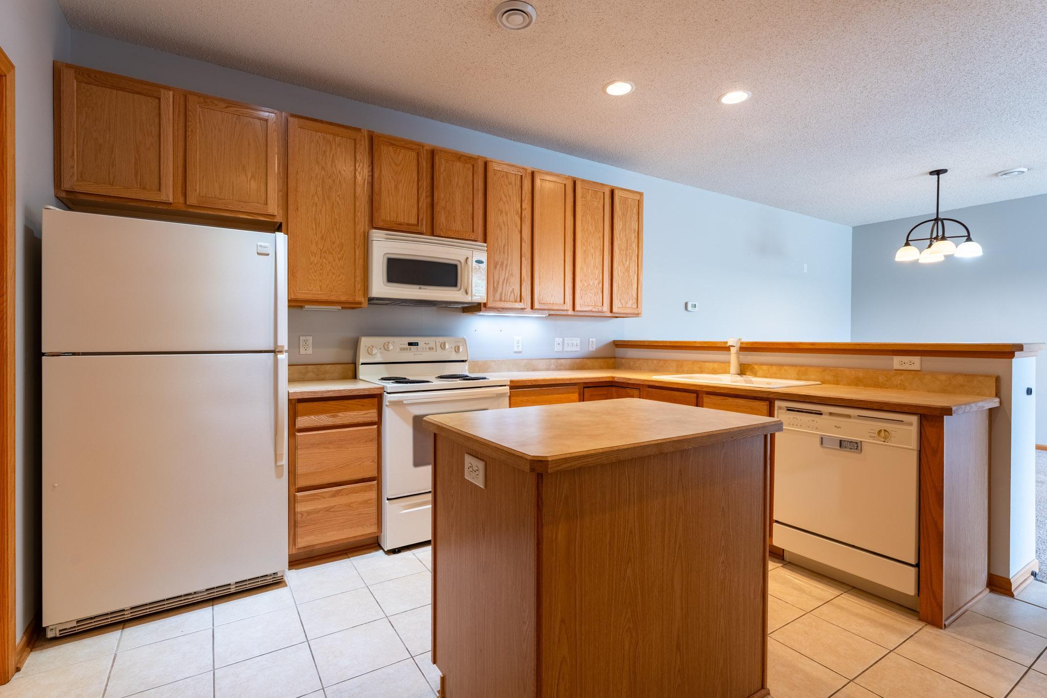 2989 Boulder Ridge Drive Northwest Rochester, MN 55901 - Photo 19 of 37