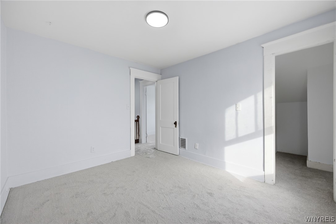 685 Abbott Road Buffalo, NY 14220 - Photo 19 of 21