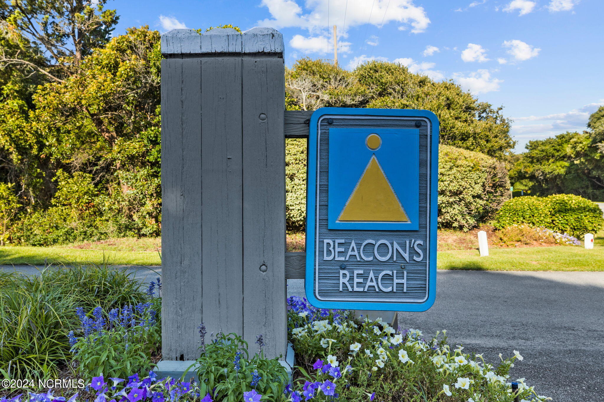 497 Salter Path Road, Unit B22 Pine Knoll Shores, NC 28512 - Photo 31 of 36 Beacon's Reach