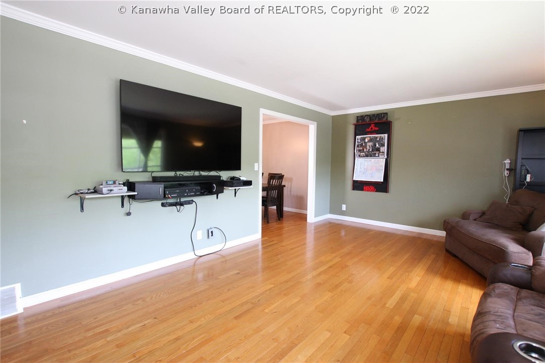 1526 Mt Vernon Road Charleston, WV 25314 - Photo 9 of 33 Gallery Image 9