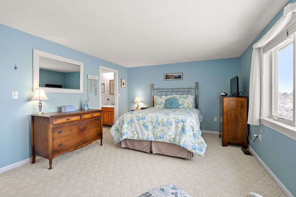 1215 Sheffield Way, Unit 1215 Saugus, MA 01906 - Photo 21 of 41