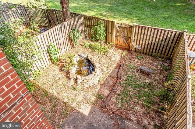 $2,700 | 9911 Whitewater Drive, Burke, VA 22015