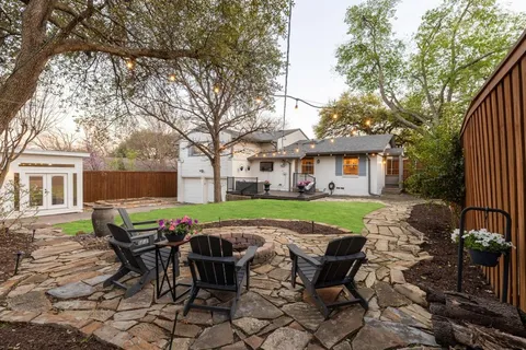 $699,000 | 9925 Estate Lane, Dallas, TX 75238