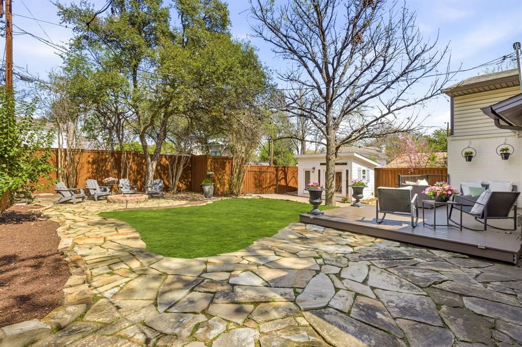 9925 Estate Lane Dallas, TX 75238 - Photo 25 of 39