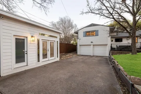 $699,000 | 9925 Estate Lane, Dallas, TX 75238