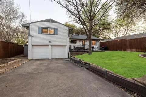 $699,000 | 9925 Estate Lane, Dallas, TX 75238