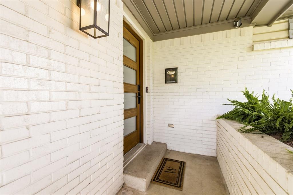 9925 Estate Lane Dallas, TX 75238 - Photo 4 of 39