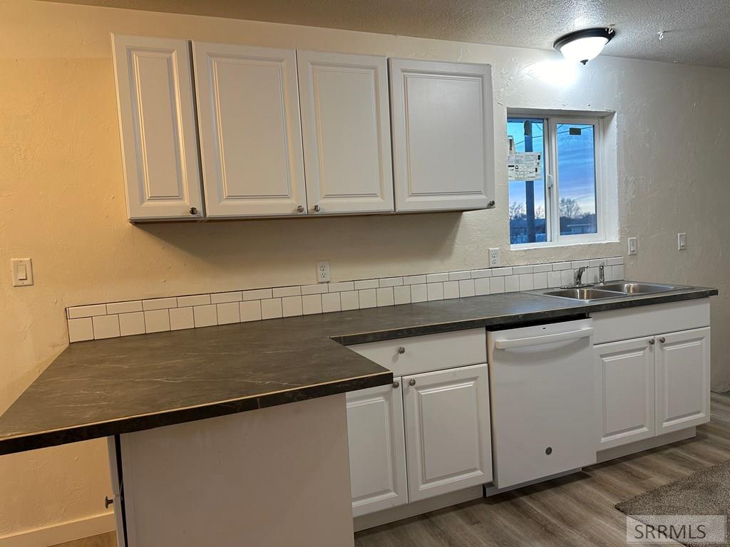 3975 Henderson Lane Pocatello, ID 83201 - Photo 3 of 10