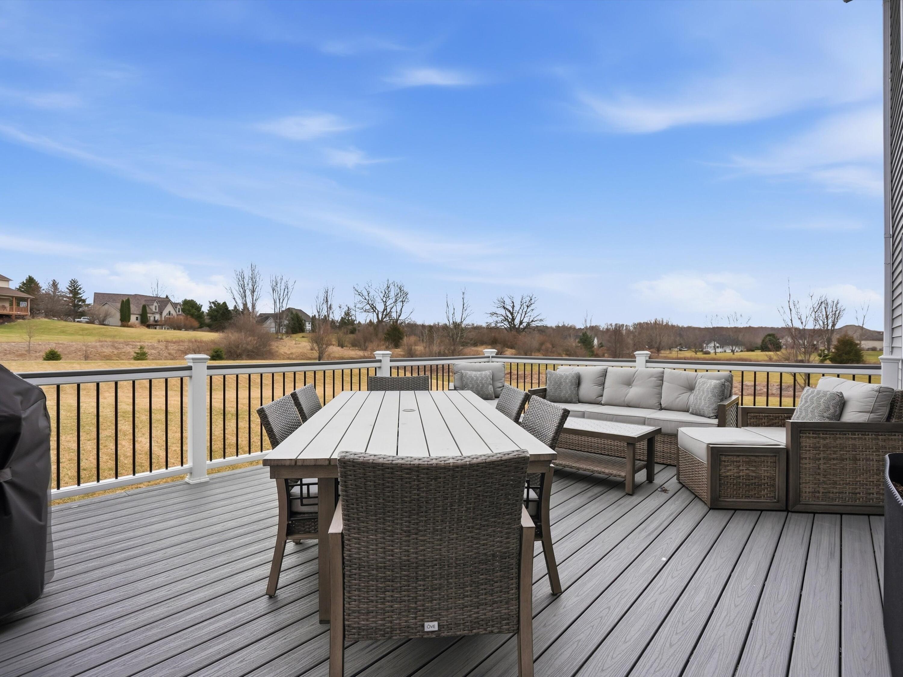 7753 Fox Trace Road Dexter, MI 48130 - Photo 6 of 46 35-DSC00463