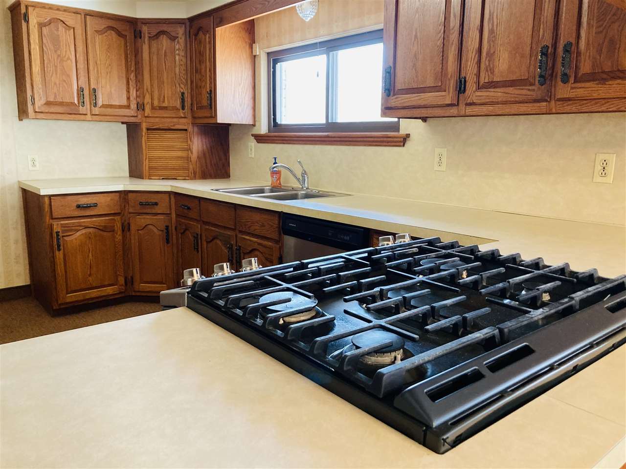 1935 South Huron Road Kawkawlin, MI 48631 - Photo 10 of 19