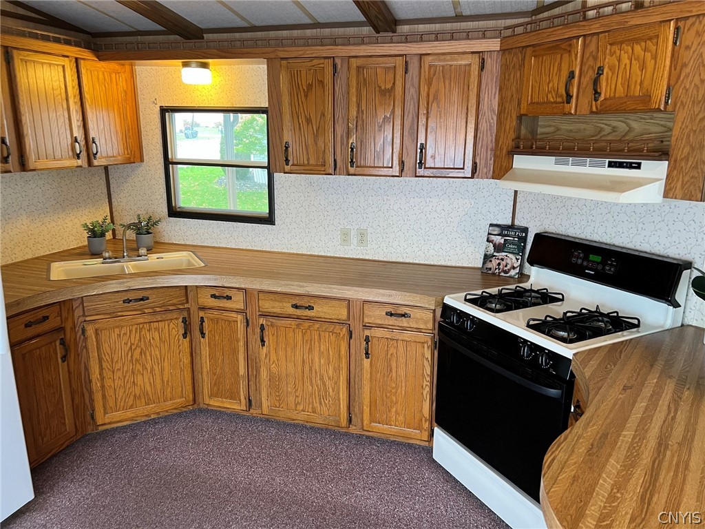 3 Village View Road New Hartford, NY 13413 - Photo 7 of 29 Gallery Image 7