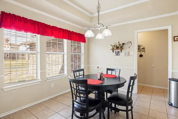 $324,900 | 1214 Chaparral Ln., Granbury, TX 76048