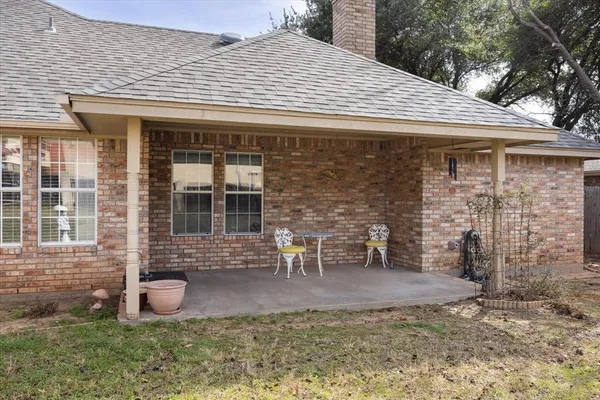 $324,900 | 1214 Chaparral Ln., Granbury, TX 76048