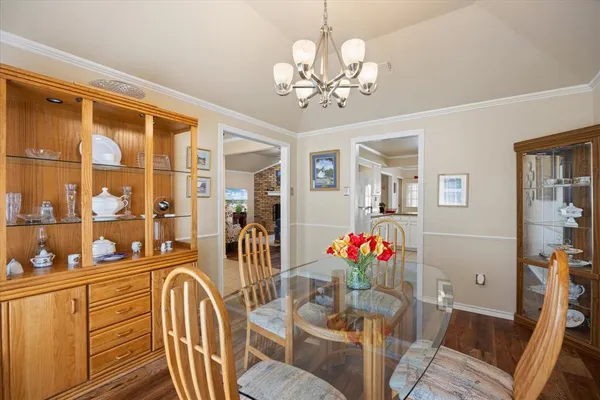 $324,900 | 1214 Chaparral Ln., Granbury, TX 76048