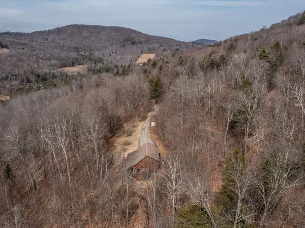 $624,900 | 3520 Hinesburg Hollow Road, Starksboro, VT 05487