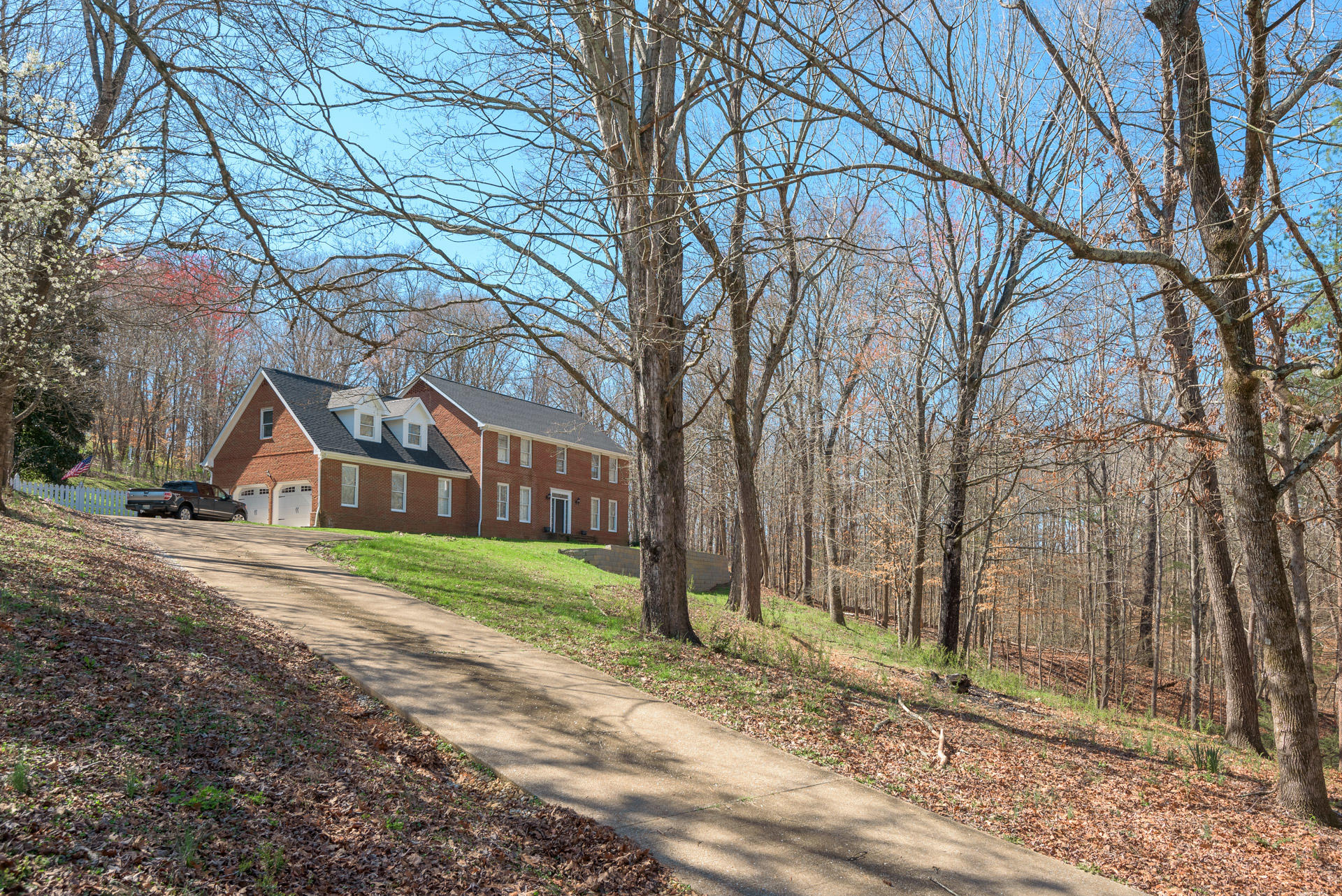 8236 Mitchell Mill Road Ooltewah, TN 37363 - Photo 37 of 47 xfront8