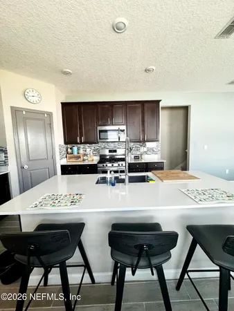 $2,300 | 555 Tynes Boulevard, Middleburg, FL 32068