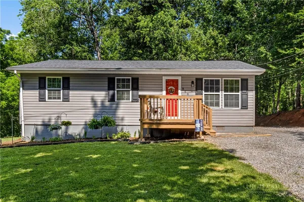 $190,000 | 848 Huffman River Lane, Purlear, NC 28665