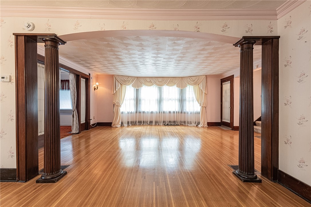 700 Seneca Parkway Rochester, NY 14613 - Photo 10 of 47 Gallery Image 10