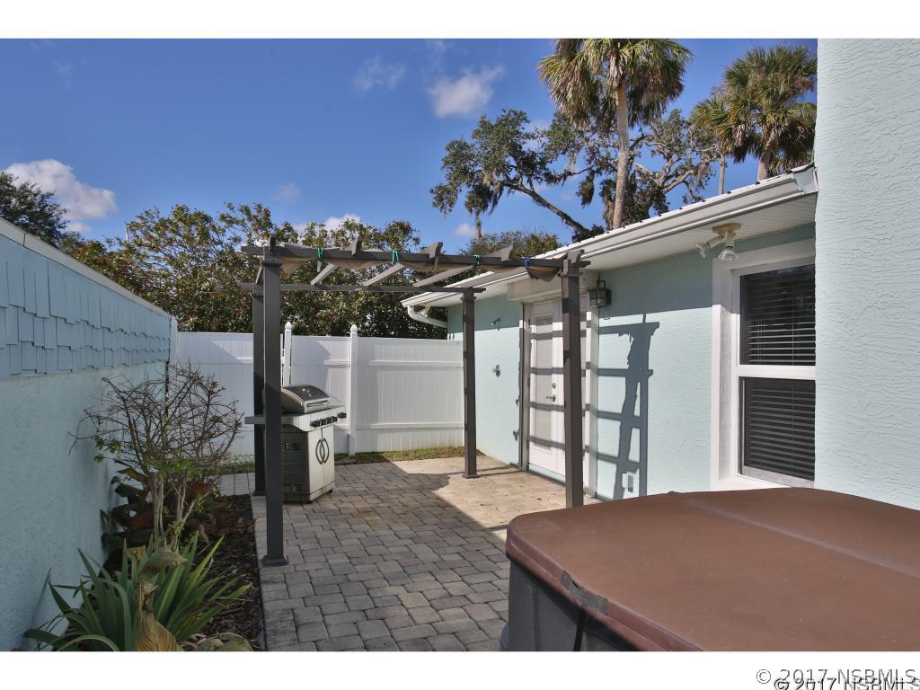 186 Flamingo Road Edgewater, FL 32141 - Photo 21 of 36 Gallery Image 21