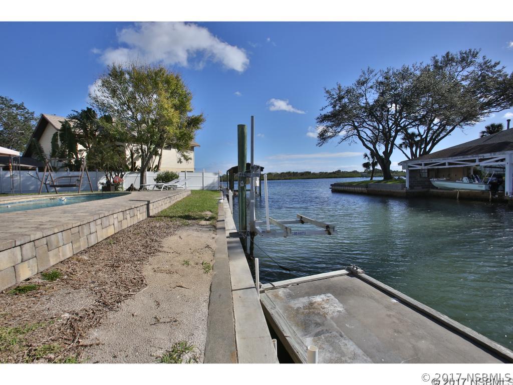 186 Flamingo Road Edgewater, FL 32141 - Photo 23 of 36 Gallery Image 23