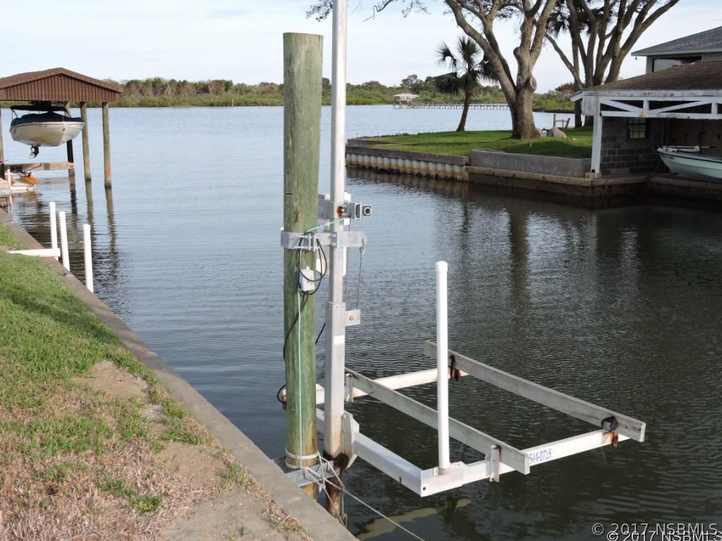 186 Flamingo Road Edgewater, FL 32141 - Photo 27 of 36 Gallery Image 27