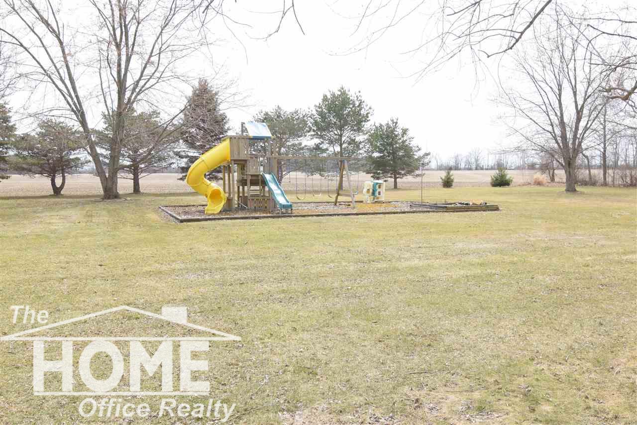 8520 Easton Road New Lothrop, MI 48460 - Photo 31 of 33