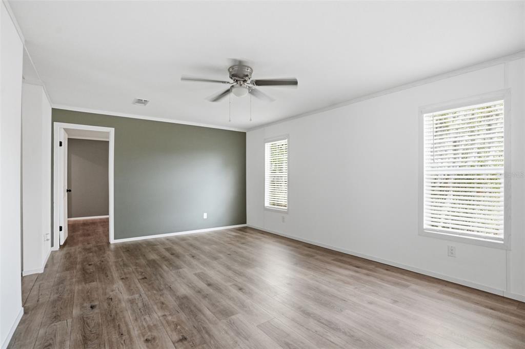 9533 Round Lk Drive Weeki Wachee, FL 34613 - Photo 12 of 68