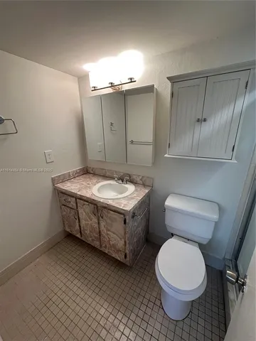 $2,200 | 311 Southeast 3rd Street, Unit 209, Dania Beach, FL 33004