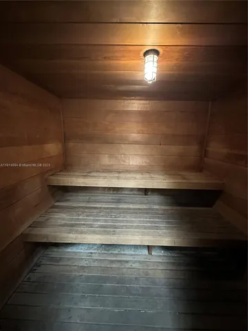 $2,200 | 311 Southeast 3rd Street, Unit 209, Dania Beach, FL 33004