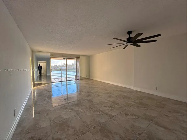 $2,200 | 311 Southeast 3rd Street, Unit 209, Dania Beach, FL 33004