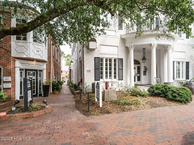 $300,000 | 800 St Andrews Drive, Unit 260, Pinehurst, NC 28374