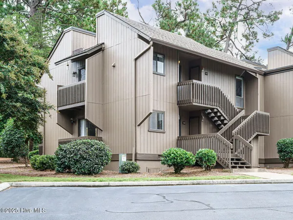 $289,000 | 800 St Andrews Drive, Unit 260, Pinehurst, NC 28374