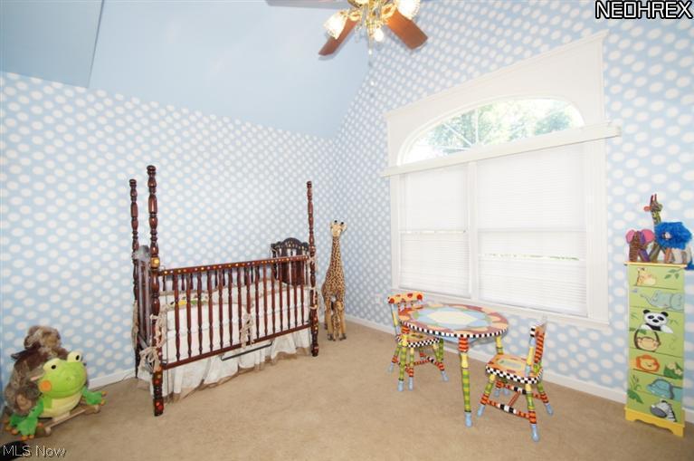 18170 Moss Point Bainbridge, OH 44023 - Photo 14 of 24