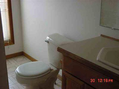 5007 North Henderson Road Davison, MI 48423 - Photo 12 of 14 20132914-11.JPG