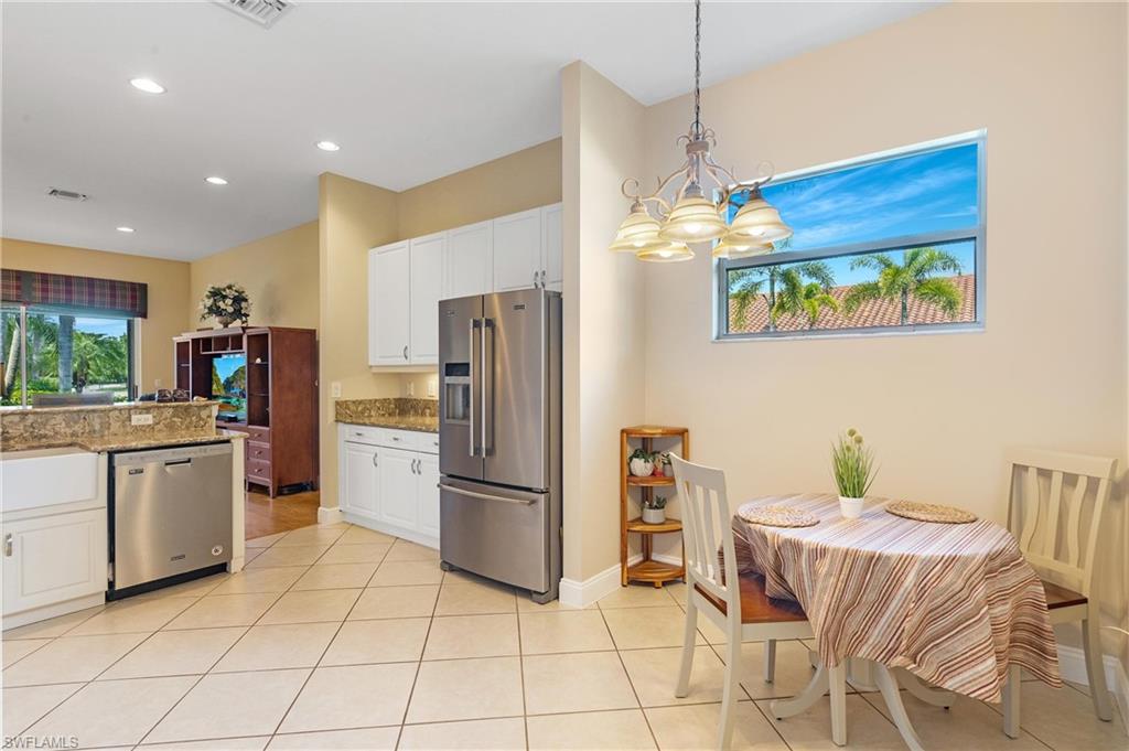 9368 Springview Loop Estero, FL 33928 - Photo 6 of 22 Gallery Image 6