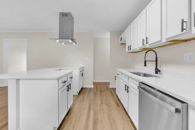 $219,900 | 5136 Rolling Fields Drive, Memphis, TN 38134