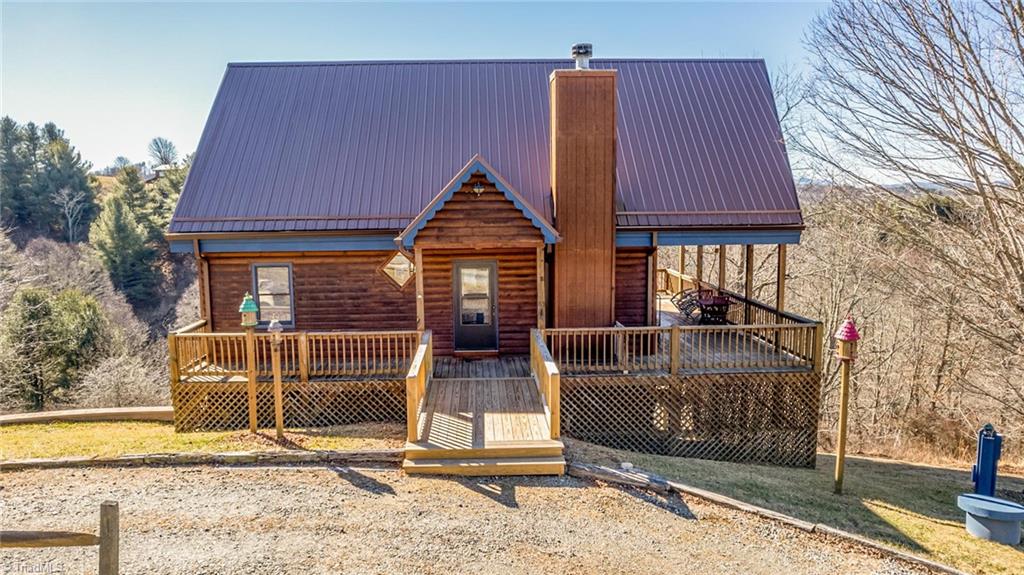 83 Mountain Ridge Road Piney Creek, NC 28663 - Photo 8 of 39 Gallery Image 8